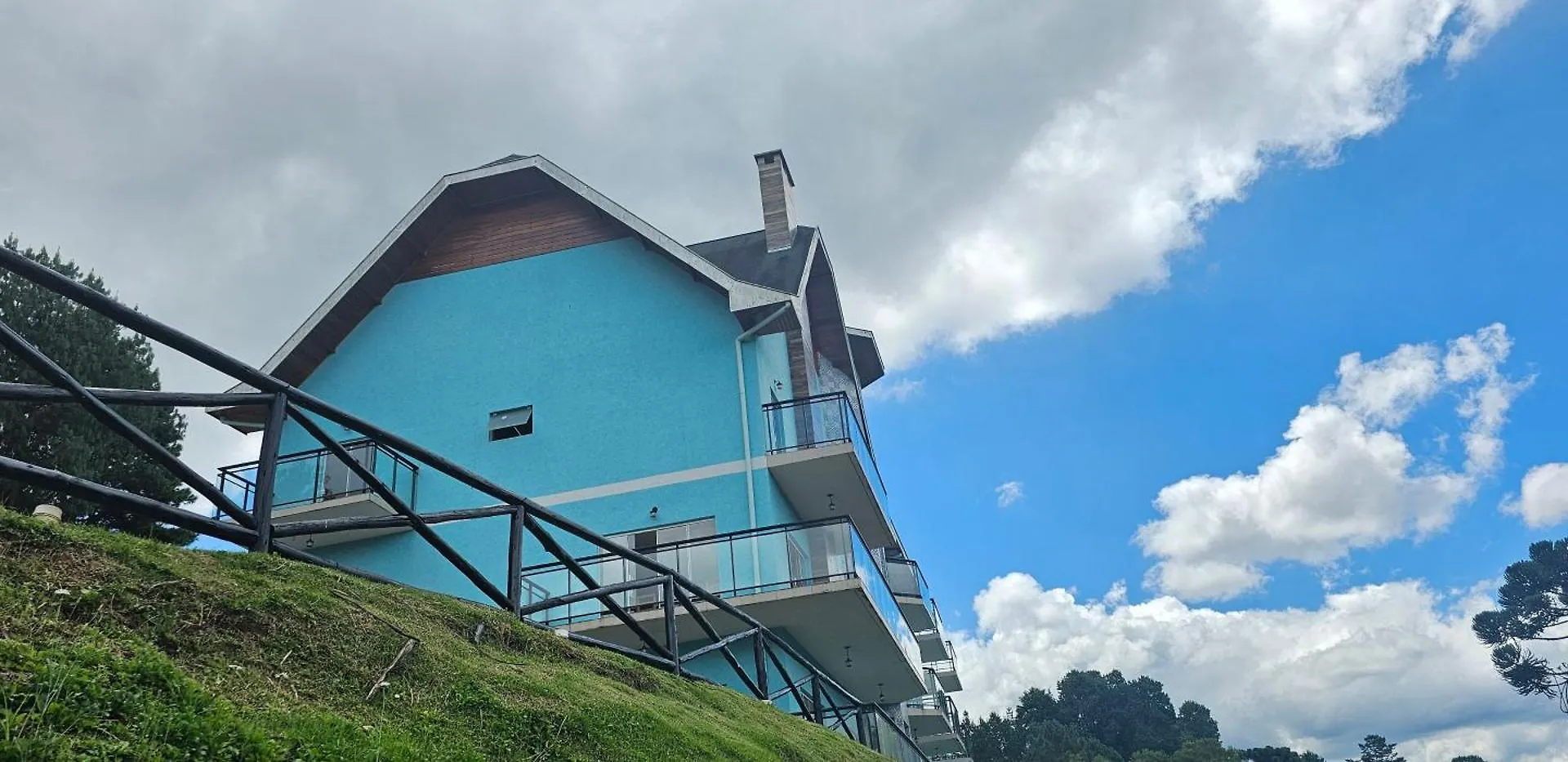 Pousada Alpes Azul Campos do Jordao Inn